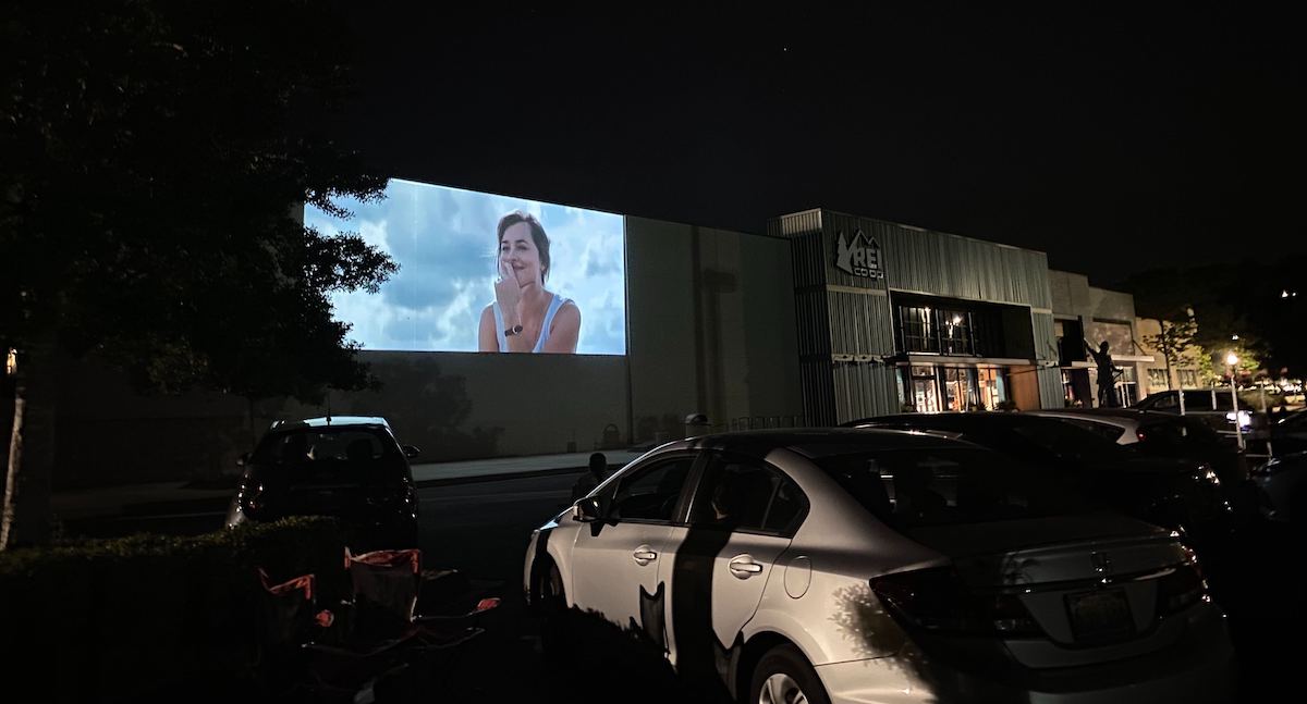 5f03b722fbd7aa13ebb72775_Sidewalk1